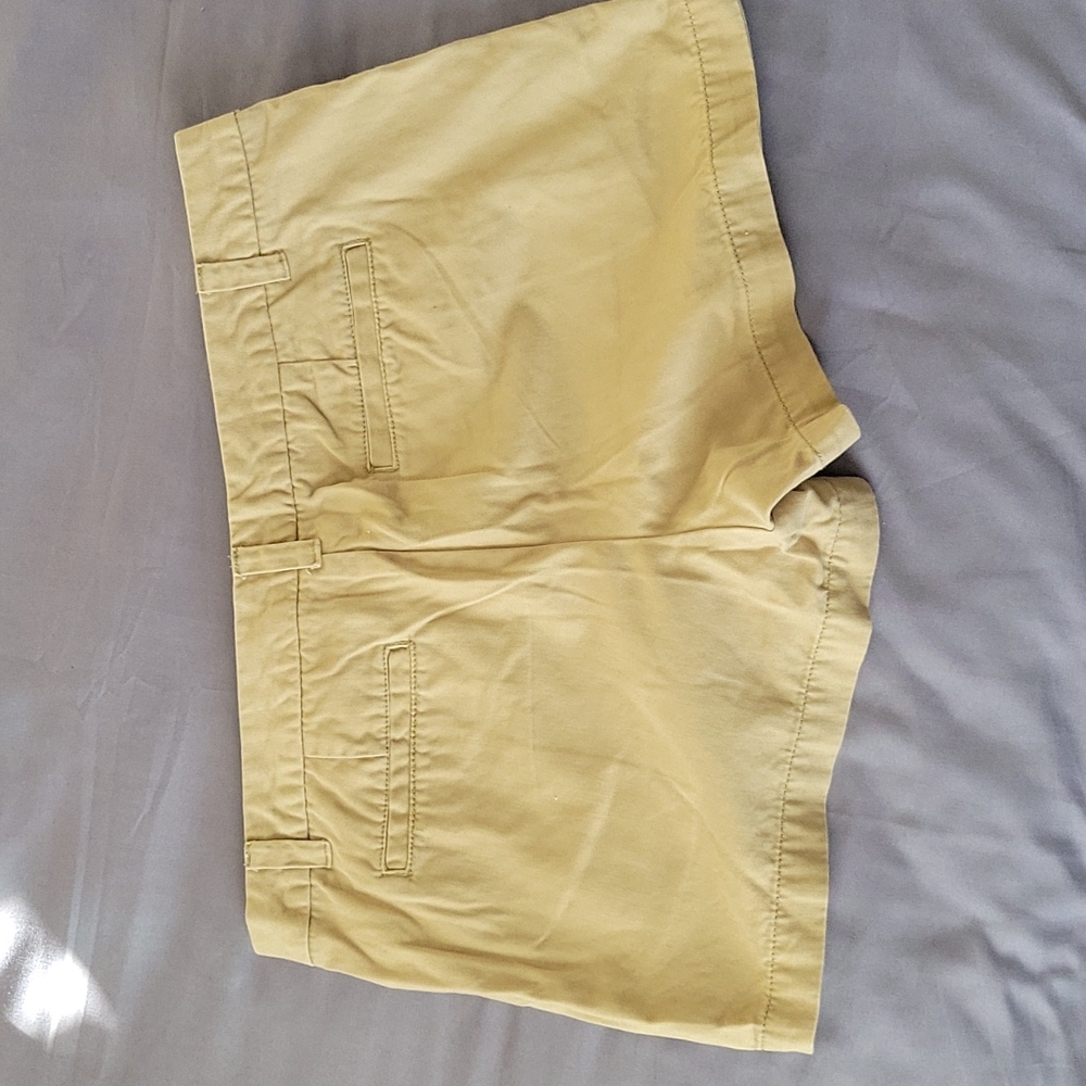 Shorts - Picture 3 of 3